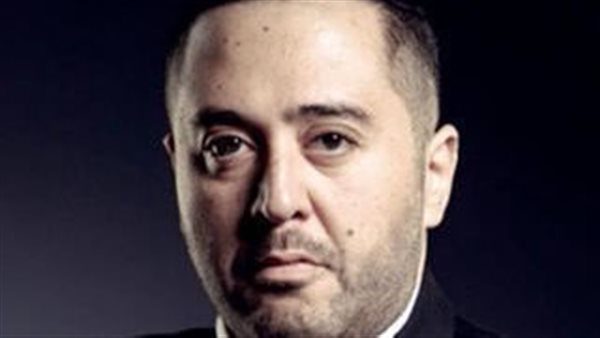 الفنان عمرو عبد العزيز: العمر يمضي سريعًا.. فكرة الزواج والإنجاب تراودني من وقت لآخر