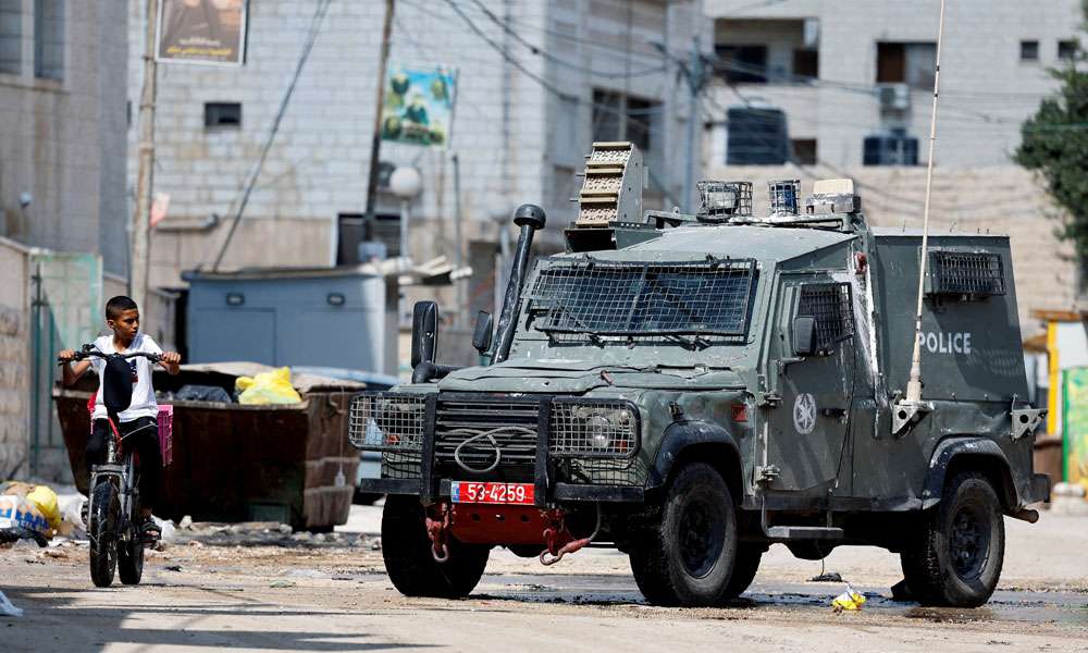 استشهاد رضيع فلسطيني برصاص الاحتلال الإسرائيلي جنوبي الضفة الغربية