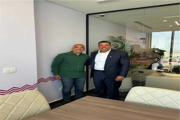 تعاون مصري فلسطيني لتطوير التجديف.. شريف القماطي