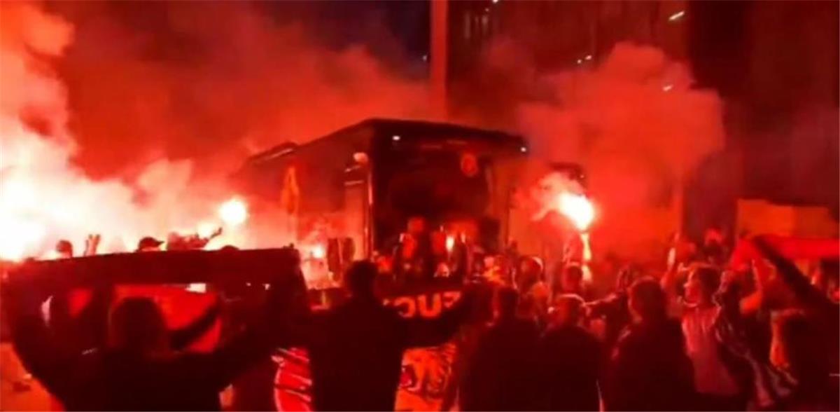جماهير جالطة سراي تتحدى "يويفا" قبل مواجهة ليفربول في دوري أبطال أوروبا