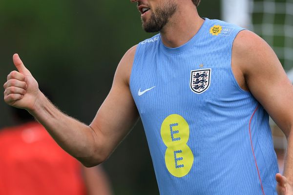 آلان شيرر: الدفاع وكين مفتاح سعي إنجلترا للفوز بكأس العالم