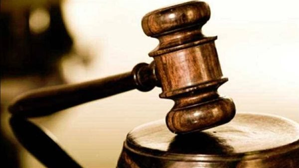 قرار عاجل بشأن والد الطفل حمزة المتوفى داخل سيارة مغلقة بالقاهرة الجديدة