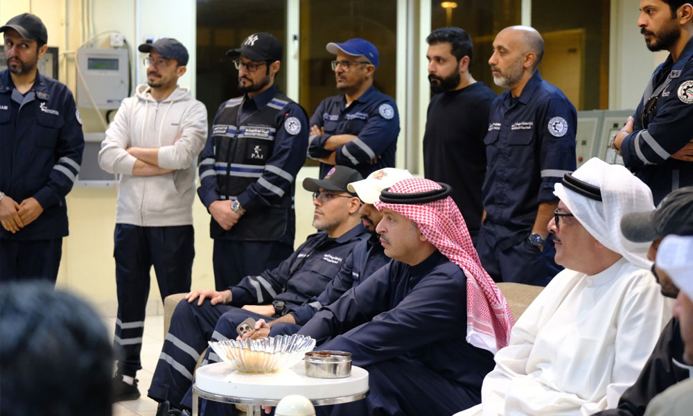وزير التجارة يتفقد منطقة الشعيبة الصناعية وسير عملها في الظروف الاستثنائية