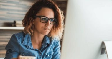 هل أنت منهم؟ 5 صفات مشتركة بين رواد الجروبات المحلية على فيس بوك