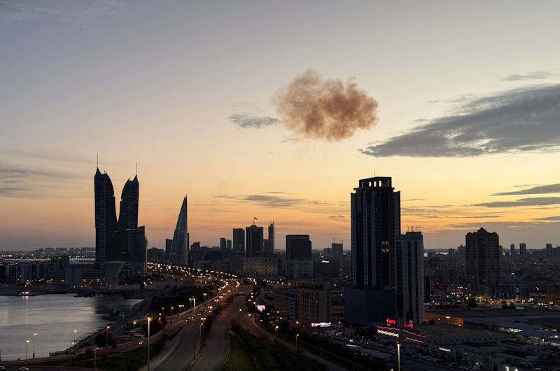 قطر: المباني التي استهدفتها إيران في البحرين تضم عناصر من قواتنا البحرية
