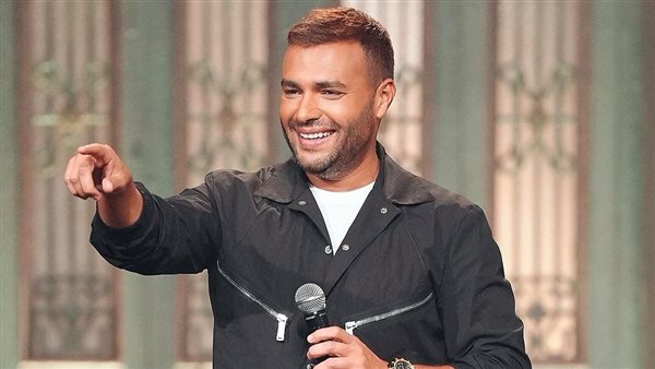 رامي صبري يعلّق على اتهامات بعض الملحنين للمطربين بعدم الرد