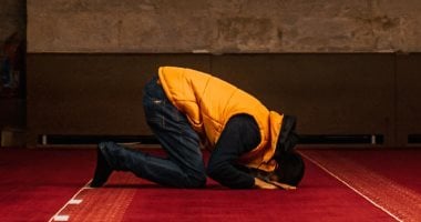 دار الإفتاء توضح حكم صلاة الاستخارة للغير