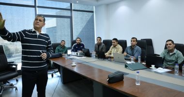 اتحاد الكرة يصرف 5 ملايين جنيه من مستحقات الحكام