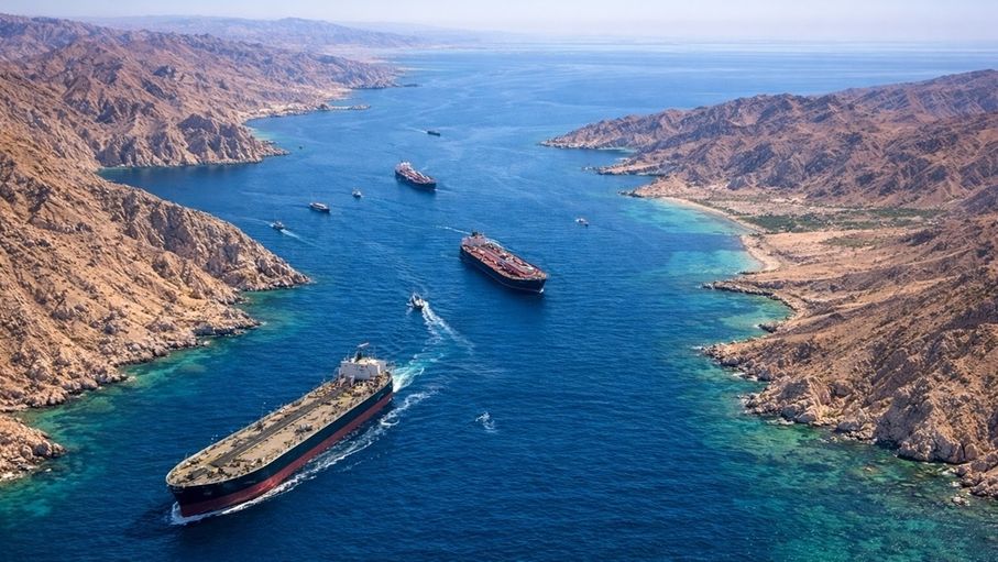 حشد غير مسبوق.. 40 دولة تستعد لتأمين الملاحة بمضيق هرمز