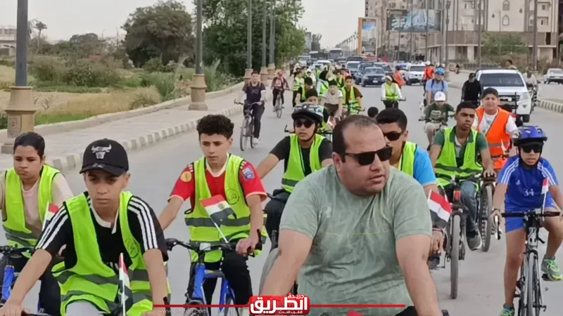 ماراثون للدراجات بالأعلام المصرية على كورنيش بني سويف احتفالًا بذكرى عيد تحرير سيناء