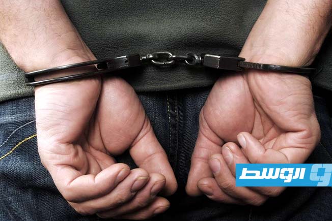 ضبط تاجر مخدرات في سرت