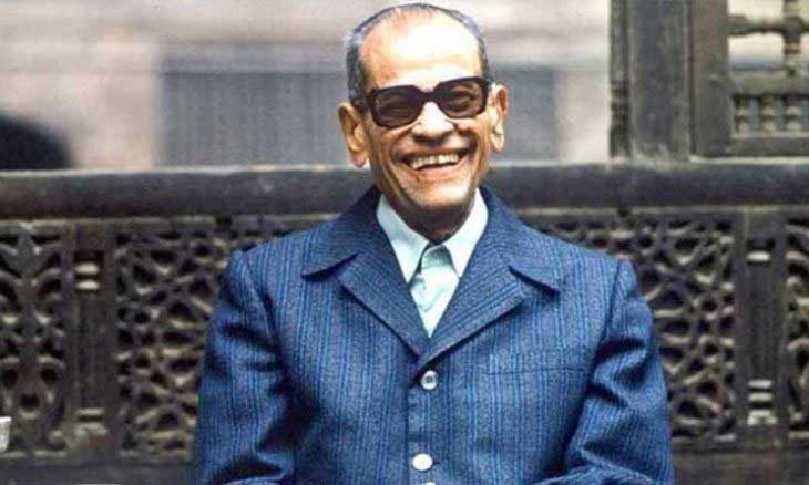 نجيب محفوظ: شاهد شاف كل حاجة