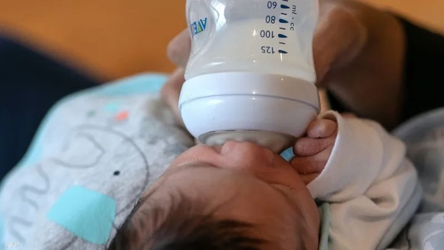 الغذاء والدواء: سحب احترازي لبعض تشغيلات حليب الأطفال "Aptamil...