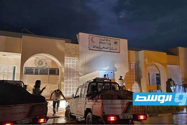 انطلاق أعمال شفط المياه من مستوصف تهالا