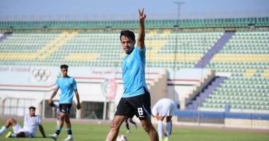 ثنائى غزل المحلة العرفاوى وتوريه يغادران القاهرة إلى بلادهم