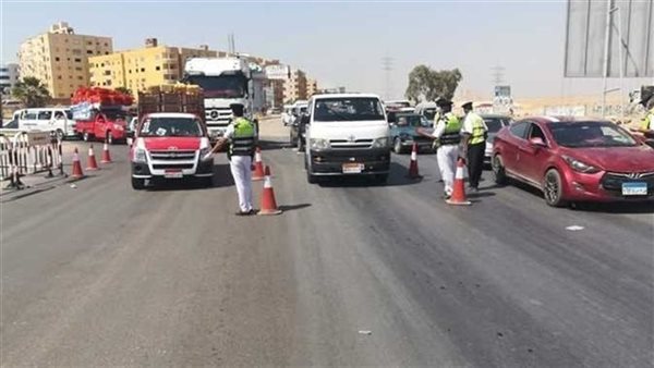 ضبط 15 متعاطيا للمواد المخدرة في كمين أمني على الطرق الصحراوية بالجيزة