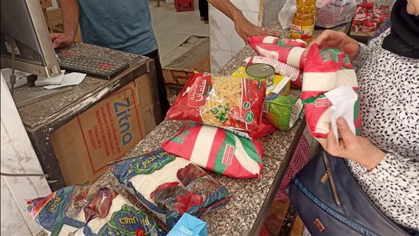حبس وغرامة، عقوبة تغيير مواصفات المواد التموينية والبترولية وفقا للقانون