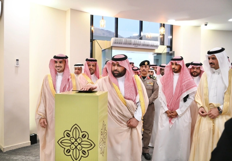 أمير جازان يوجّه بتعزيز استدامة مركز تطوير البن