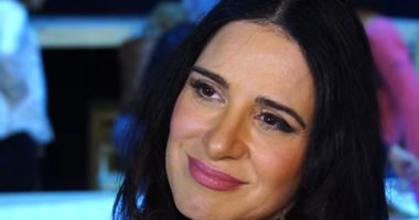 ميرنا وليد لـ اليوم السابع: مسرحية ابن الأصول جرعة بهجة تعيد الابتسامة