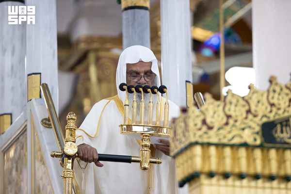 خطيب المسجد النبوي: "احفظ الله يحفظك" وصية نبوية ترسخ التوكل والإيمان بالقضاء والقدر