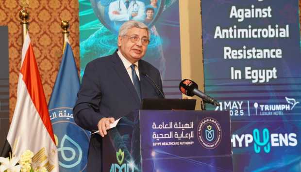 تاج الدين: لا يوجد طعام «ممنوع».. التوازن هو الحل (فيديو)