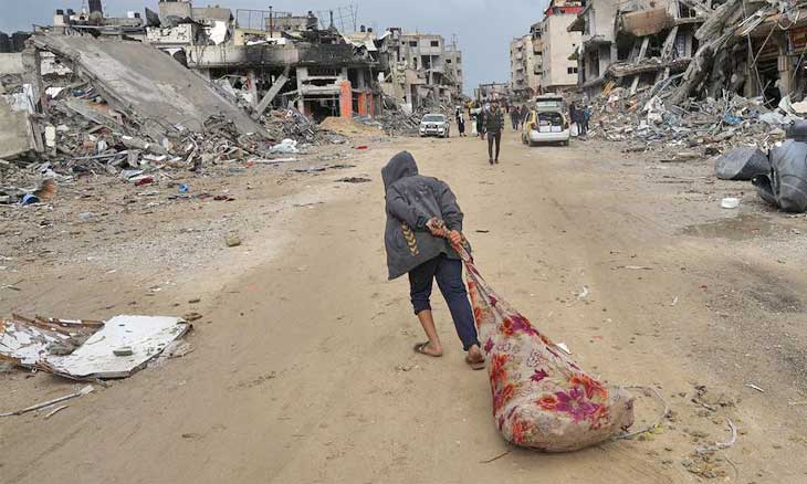 حين تقصف القوافل… ويصاب المعنى!