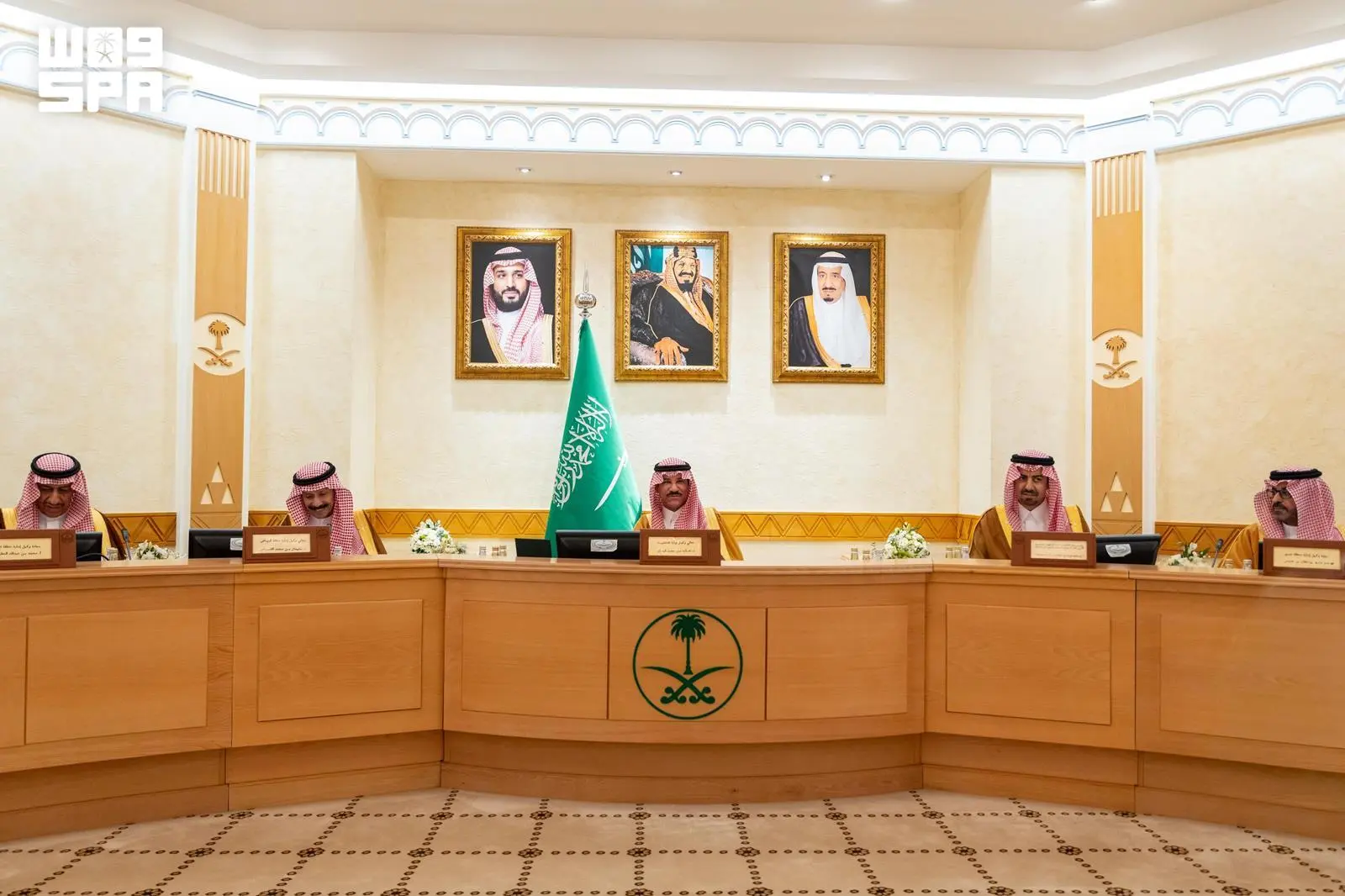 وكيل وزارة الداخلية يرأس اجتماع وكلاء إمارات المنا...