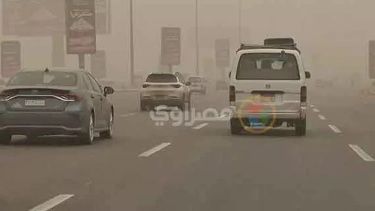 عاصفة ترابية تضرب محافظات الجمهورية