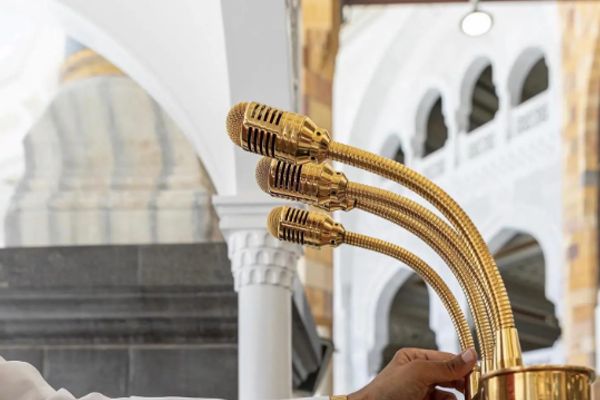 هيئة العناية بالحرمين توظف منظومة صوتية متطورة حول المسجد الحرام