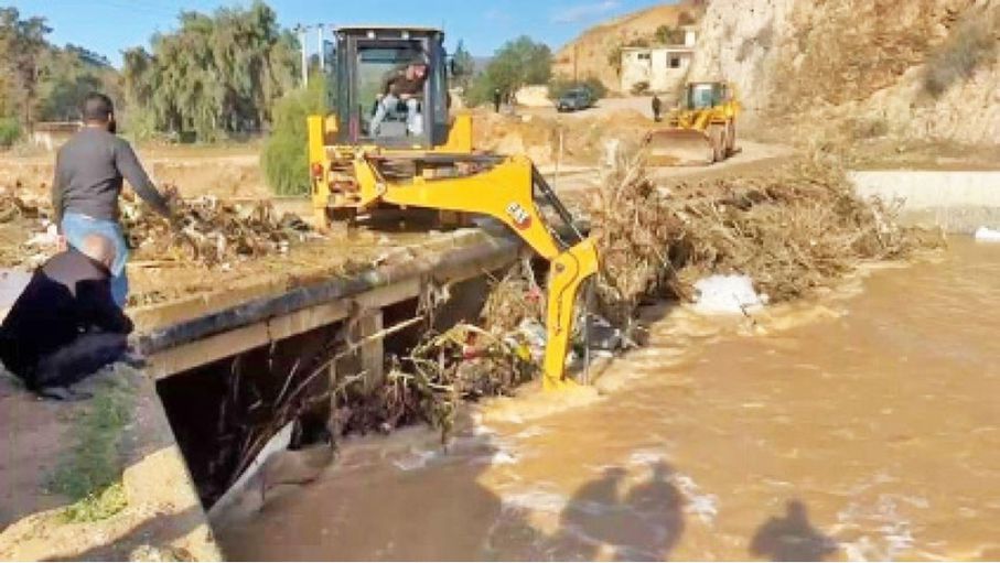 جرش.. طريق السيل شريان حيوي يعاني الإهمال