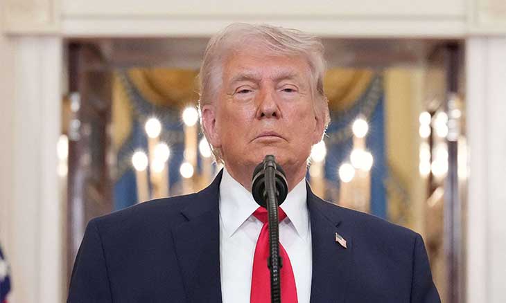 ورّطتُ نفسي باختياري فلتُنقذوني أيها الجبناء!