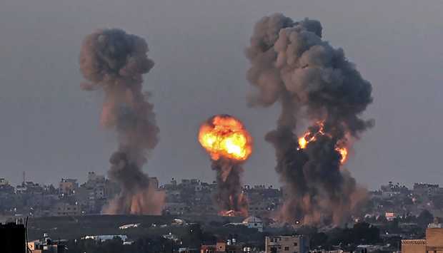 الدفاع المدني بغزة: 10 شهداء جراء غارات الاحتلال على خان يونس وجباليا