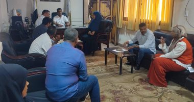 سكرتير مساعد الأقصر ورئيس مدينة أرمنت يتابعان منظومة التصالح