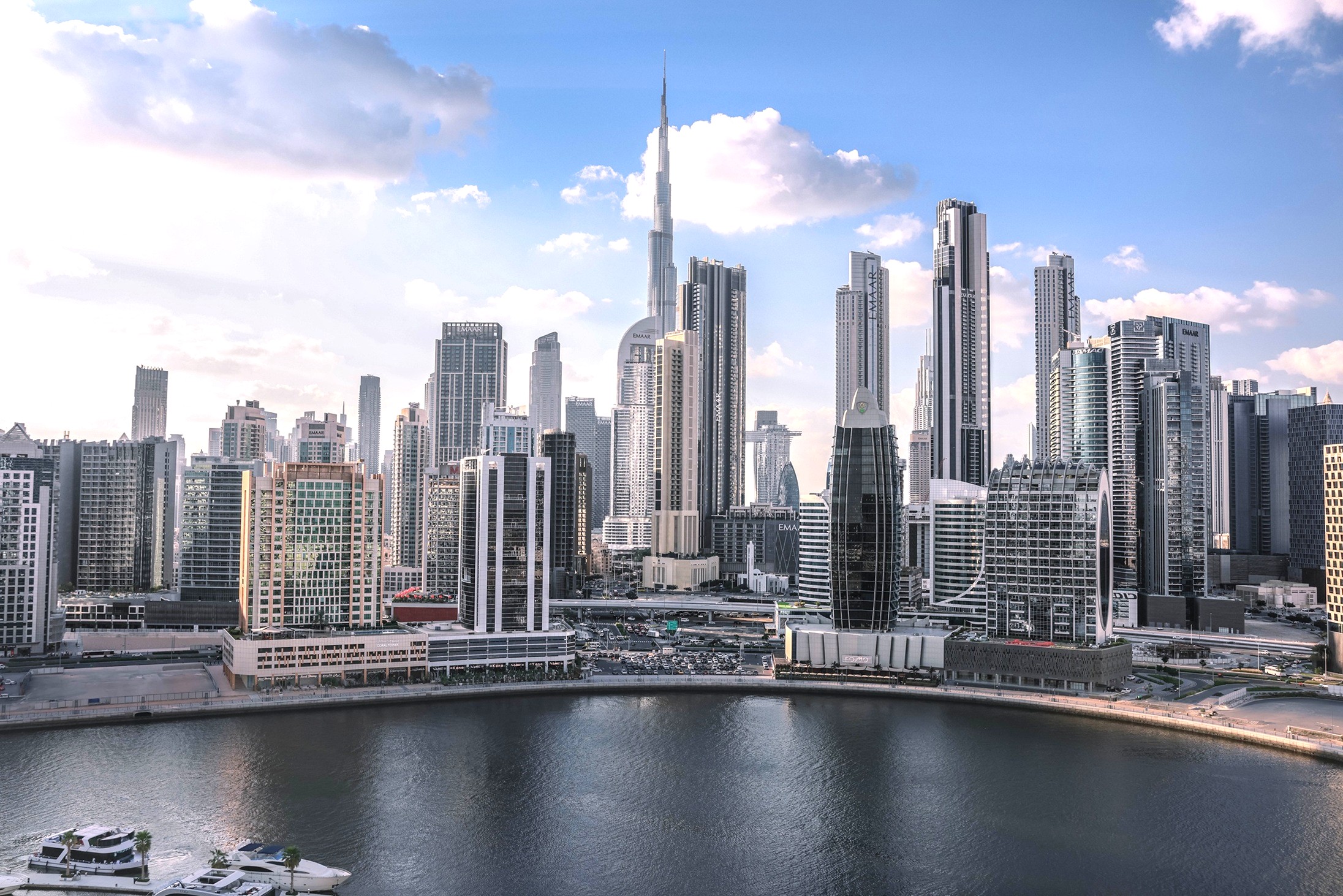 مبيعات سوق العقارات في دبي ترتفع إلى 176.7 مليار درهم بالربع الأول 2026
