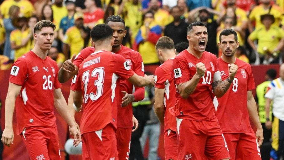 سويسرا تكمل عقد المتأهلين إلى ربع نهائي كأس العالم على حساب كولومبيا