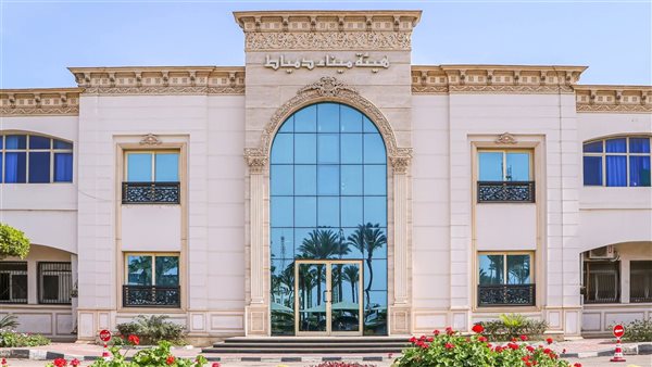 حركة ميناء دمياط خلال 24 ساعة، استقبال 11 سفينة وتداول 72 ألف طن بضائع