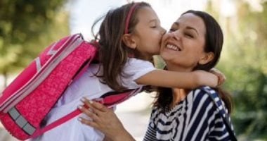 أخطاء يرتكبها الآباء قبل وبعد الامتحانات تؤثر على تركيز أبنائهم