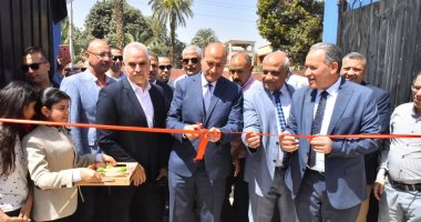 أسيوط تتوسع فى إنشاء المدارس.. والمحافظ يفتتح مدرسة الوليدية الابتدائية الحديثة