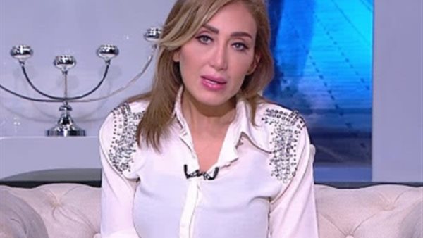 بعد 10 سنوات زواج.. ريهام سعيد تعلن انفصالها عن زوجها عبر فيسبوك