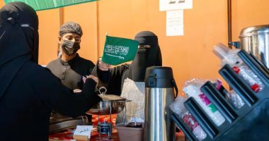 أمانة جازان تحتفى بيوم العلم بفعاليات وطنية فى سوق الأولين بالسعودية