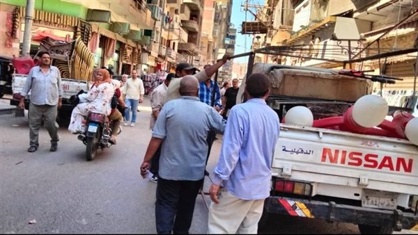 رئاسة ميت غمر تشن حملة مكبرة لإنهاء فوضى الإشغالات والتلوث السمعي (صور)