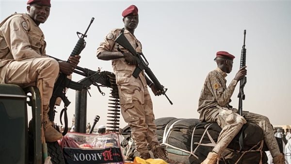3 انفجارات بمقرات الدعم السريع في السودان