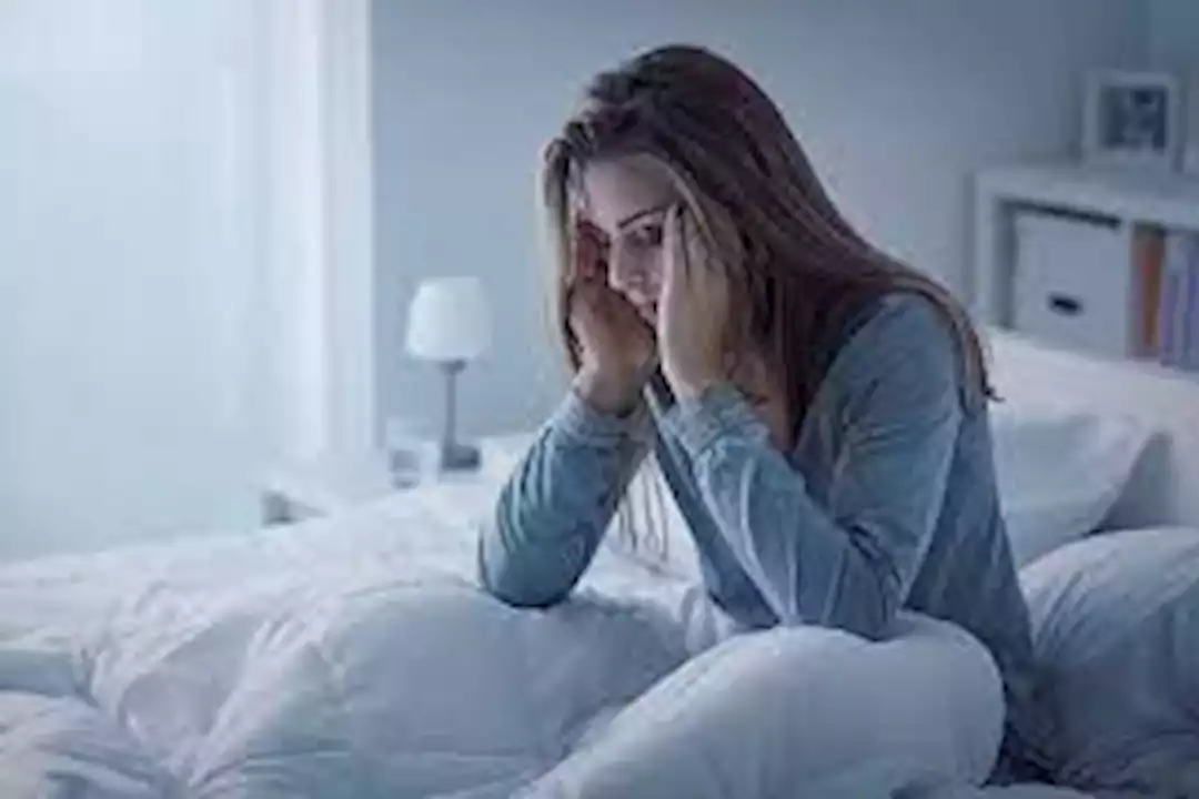 علامات تدل على أنك لا تحصل على نوم كافٍ