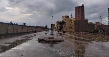 رعد وبرق.. أمطار غزيرة تضرب محافظة الشرقية الآن