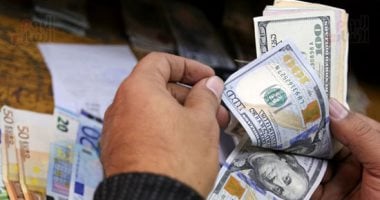 زلزال فى "السوق السوداء".. الأمن يحاصر تجار العملة ويصادر 5 ملايين جنيه