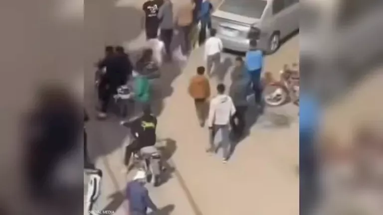 "اتلموا عليه وبهدلوه".. والدة المجني عليه في واقعة "بدلة الرقص" تروي ا