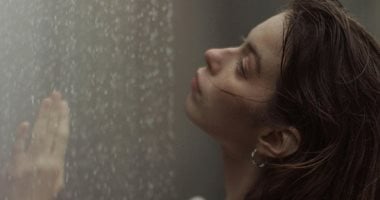 تفسير حلم الاستحمام.. تطهر ونقاء وتصحيح للأخطاء والأوضاع السيئة
