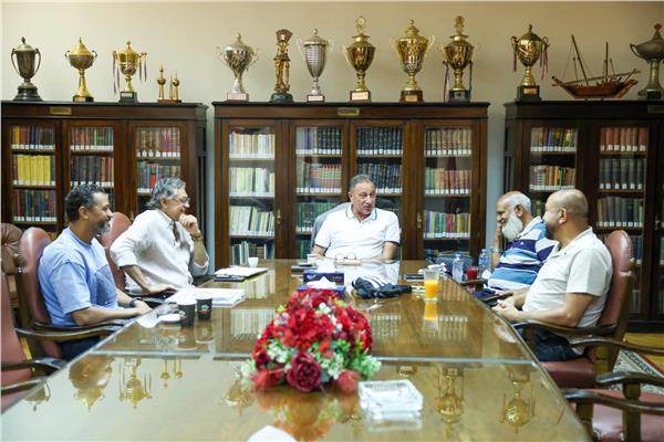 من يخلف تورب؟.. إدارة التعاقدات بالأهلي تجهز ملف البدلاء الأجانب للحسم