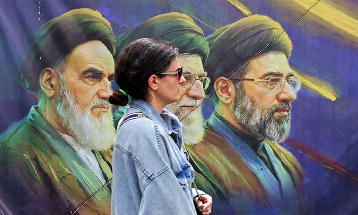 نشأة وتطور «ولاية الفقيه» في إيران