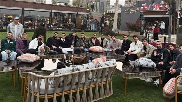 "العائلة"، عزومة خاصة من تريزيجيه للاعبي الأهلي بحضور أفشة